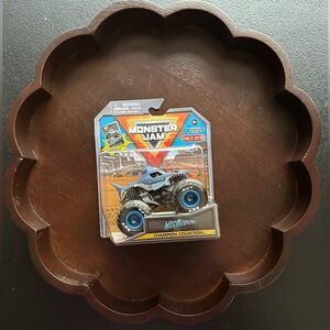 Monster Jam ~ Megalodon Monster Trucks Champion Collection